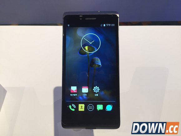 虫子手机L1售价2299元