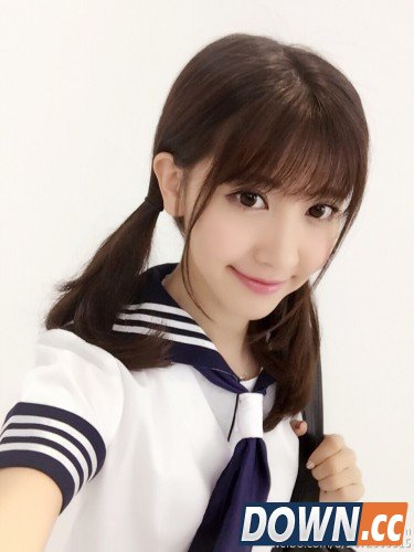 全民女神助阵 李梦颖现身某游戏网剧拍摄剧组