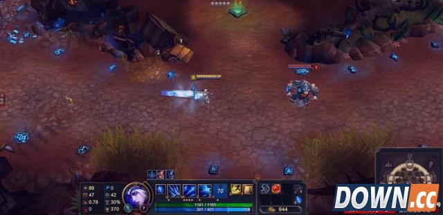 LOL又出现逆天BUG：预判技能居然隐身了 躲都躲不开