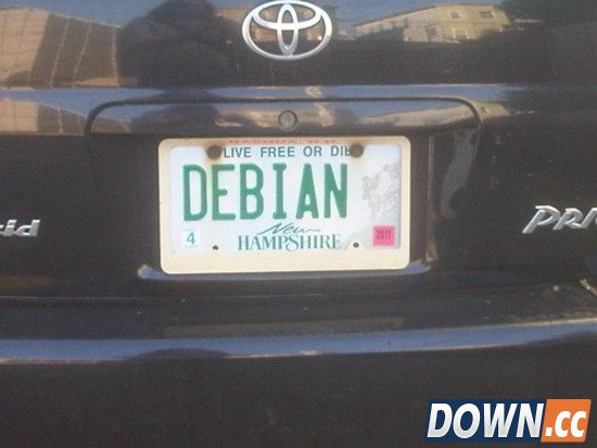 Funny-Linux-License-Plate-2