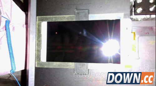 索尼Lavender真机谍照现身 或下月上市第2张图