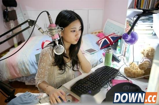 网络女主播镜头后的生活