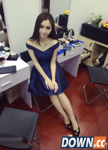 主播小悠加盟电竞比赛