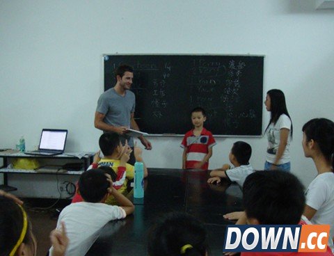 扶贫外籍教师是《莎木3》万元捐助者