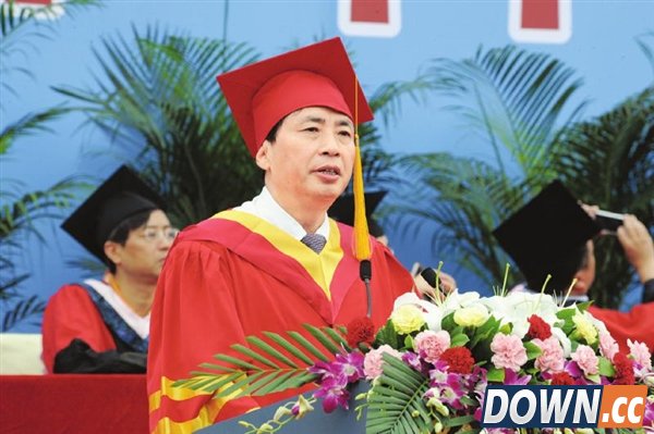 川大毕业典礼微信无辜躺枪