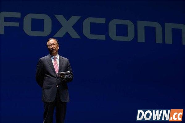 郭台铭：员工得白血病不怪我们 富士康不怕招不到人