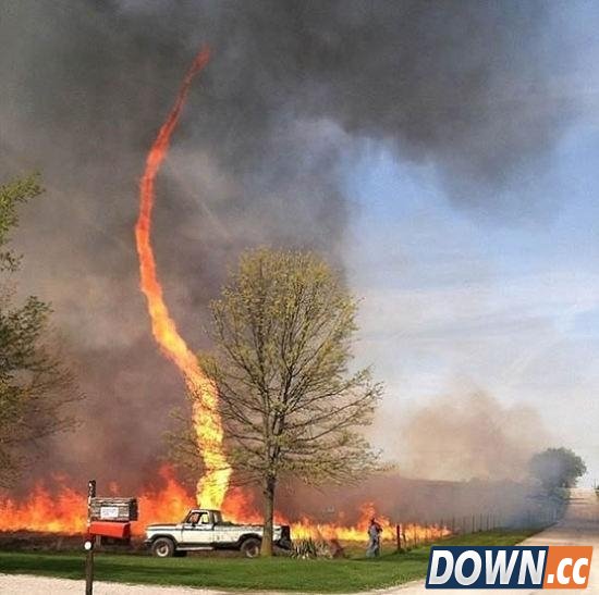广东惊现火龙卷：高达20米 温度过1000℃