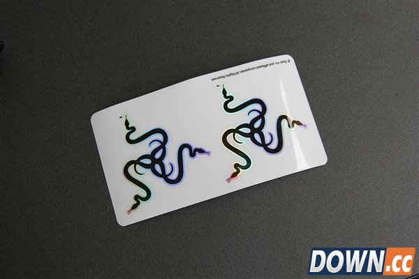 灯厂新玩具 Razer发光鼠标垫Firefly图赏