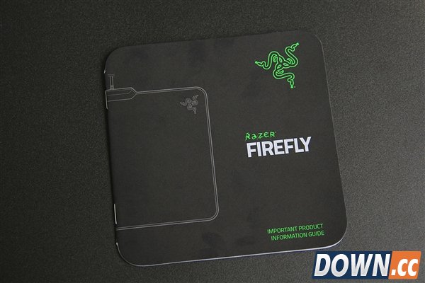 灯厂新玩具 Razer发光鼠标垫Firefly图赏