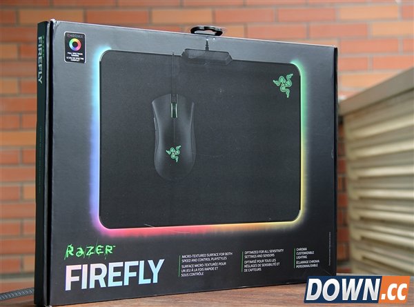 灯厂新玩具 Razer发光鼠标垫Firefly图赏