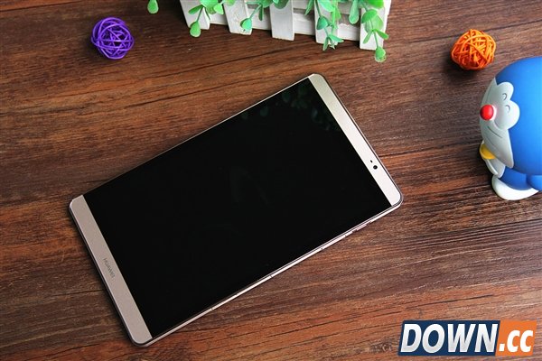 99.5%金属附体！华为全新8寸平板M2图赏