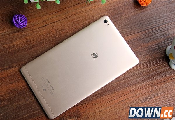 99.5%金属附体！华为全新8寸平板M2图赏