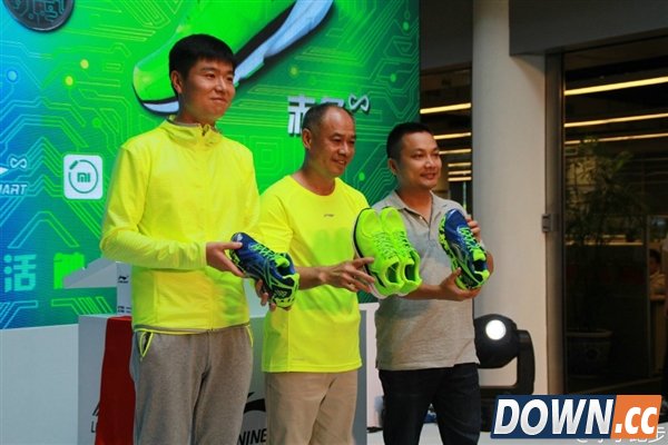 199元起 小米智能跑鞋正式发布!