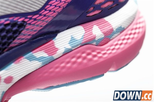 199元起 小米智能跑鞋正式发布!