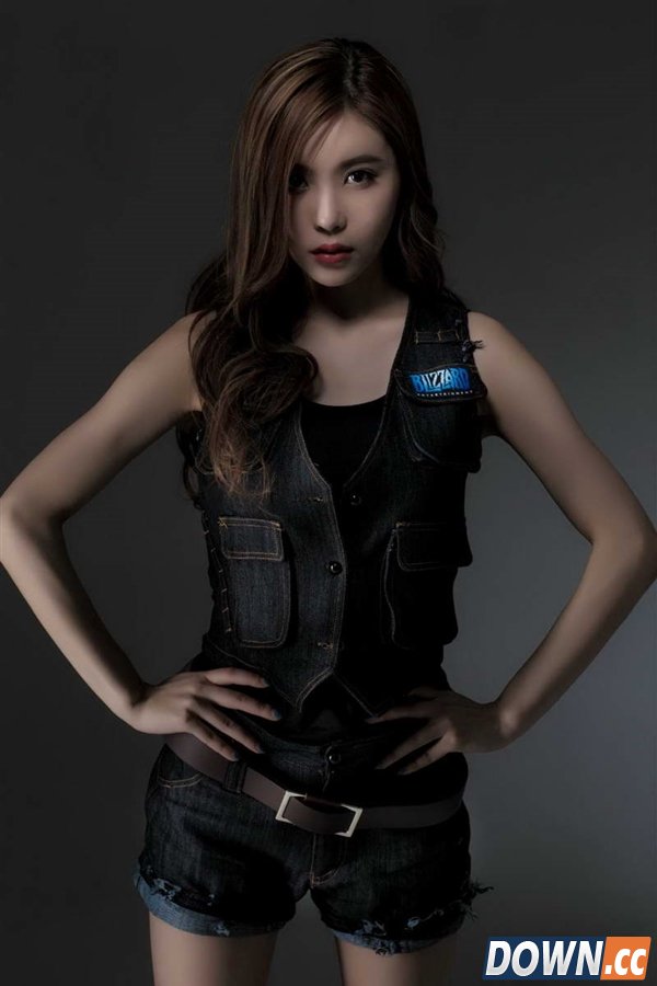 CJ暴雪ShowGirl定妆照