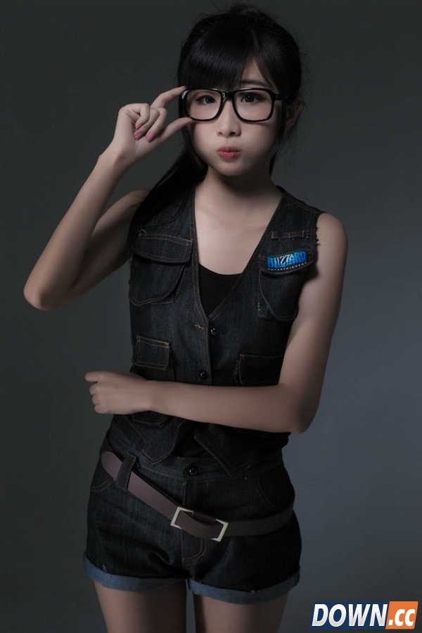 CJ暴雪ShowGirl定妆照