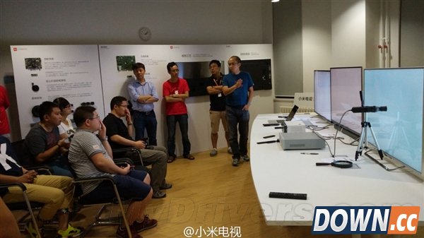 小米还击！小米电视2S漏光：完胜索尼/夏普