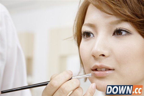 新规：开化妆品网店今后须实名登记