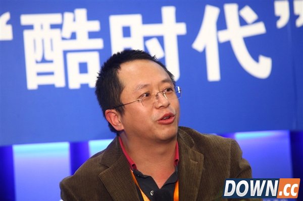 周鸿祎回应凤姐不做手机：出个玉phone如何？