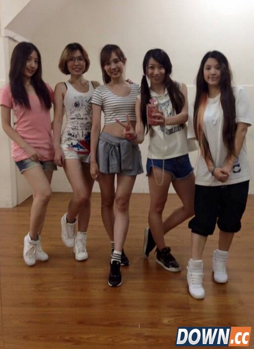 电竞 电竞啦啦队 台湾电竞拉拉队 pentakiss拉拉队 台湾电竞