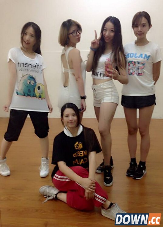 电竞 电竞啦啦队 台湾电竞拉拉队 pentakiss拉拉队 台湾电竞