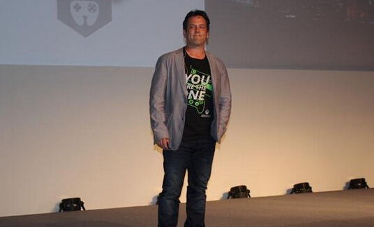 ChinaJoy微软总裁针对XBOX和win10峰会演讲