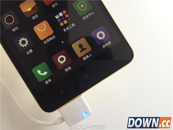 红米Note2真机图