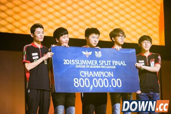 国外lol玩家热议LPL决赛