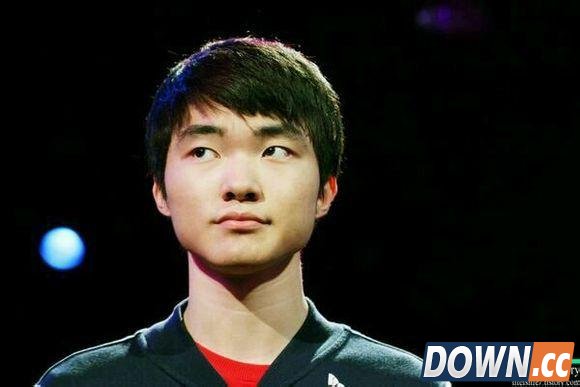LGD赛后GodV嘲讽faker