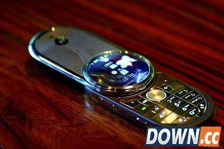 摩托罗拉借苹果上位