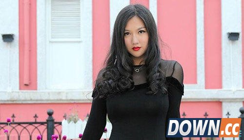 lol四周年小苍上场被miss粉丝手撕