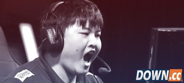 LOL小狗/UZI退役是真的吗