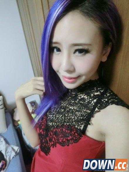 LGD不出线妹子脱衣福利图