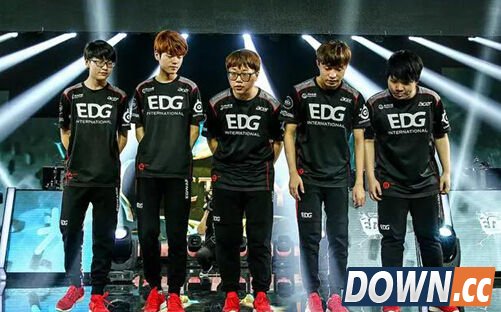 dota2打脸lol小学生