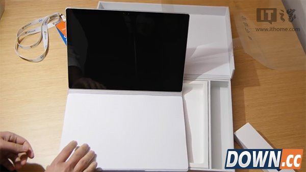 surface book顶配版开箱视频