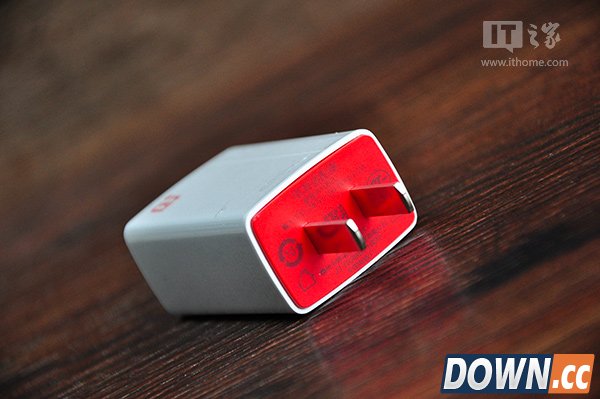 一加手机X皓月白开箱图赏