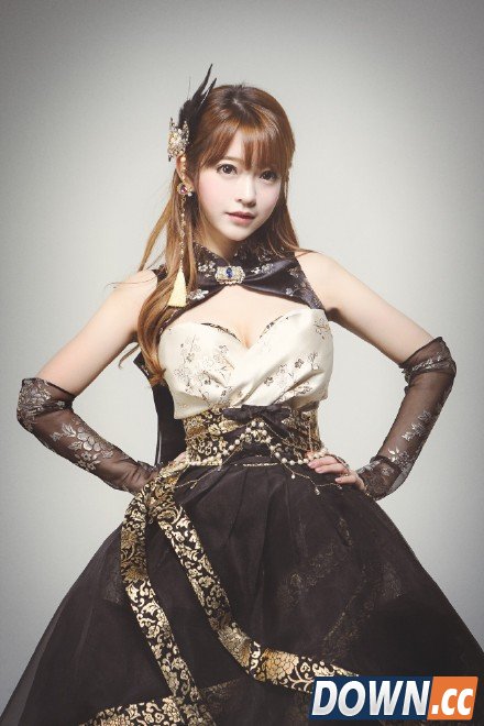 yurisa_chan美图照片