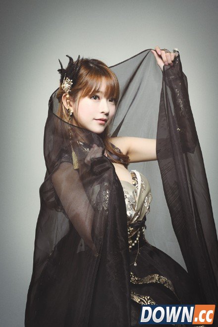 yurisa_chan美图照片