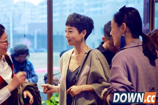 三月女人节 京东要做一枚时尚闺蜜