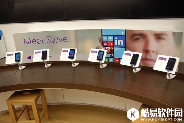 美国微软零售店陆续下架Win10 Lumia手机