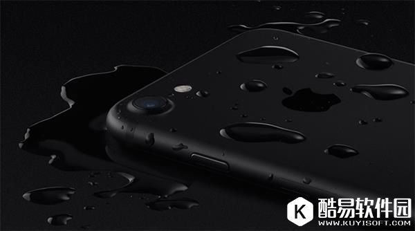 苹果iPhone7和三星S7防水性能测试对比