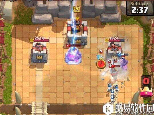 皇室战争锦标赛热门卡组：高机动的飞斧闪电猪流