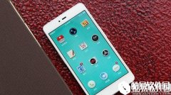 坚果手机怎么插卡 坚果手机插卡教程