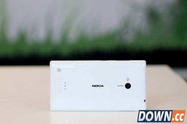 诺基亚Lumia 720评测:一款拍照还不错的WP手机