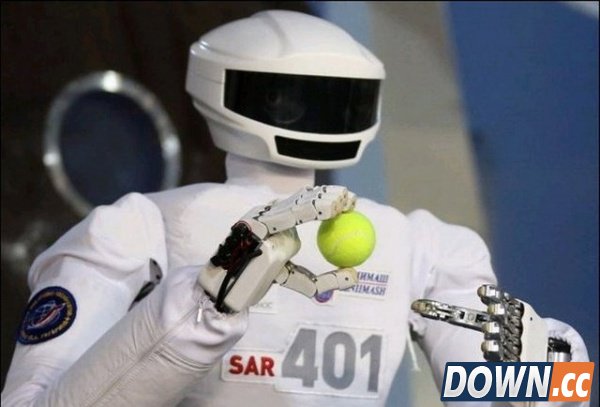 俄太空机器人可代替人类完成太空行走任务