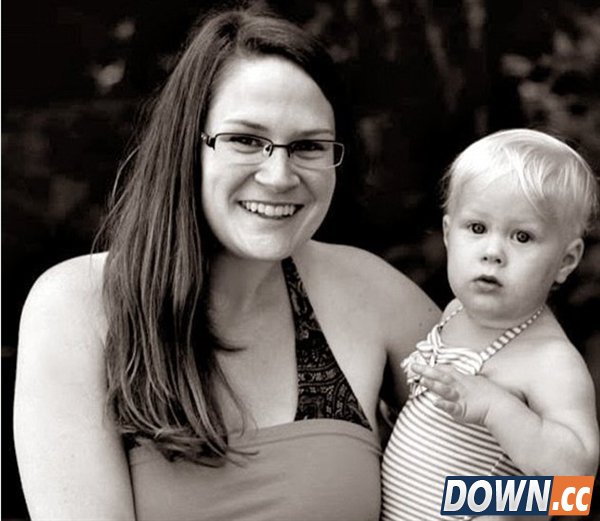 美女子5年未用洗发水更健康