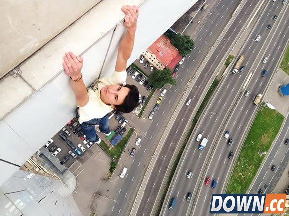 Russian-City-Climber-Takes-Incredible-Photos_1