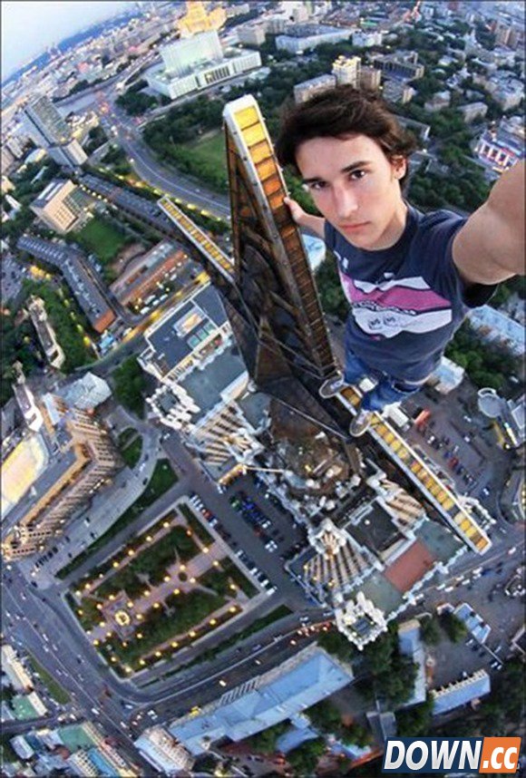 Russian-City-Climber-Takes-Incredible-Photos-3