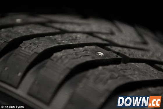 芬兰研制“变身”轮胎:防滑钉可雪地弹出
