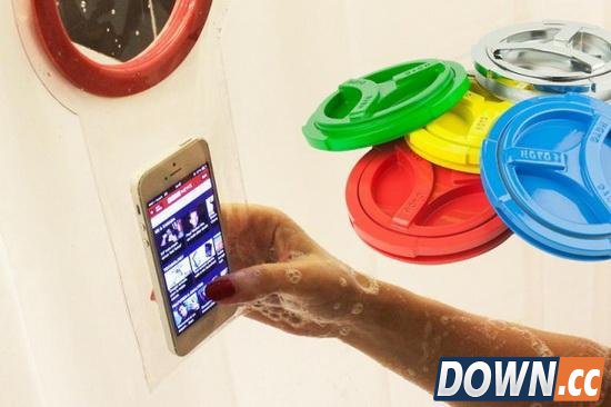 这款小配件让你可以淋浴时使用手机